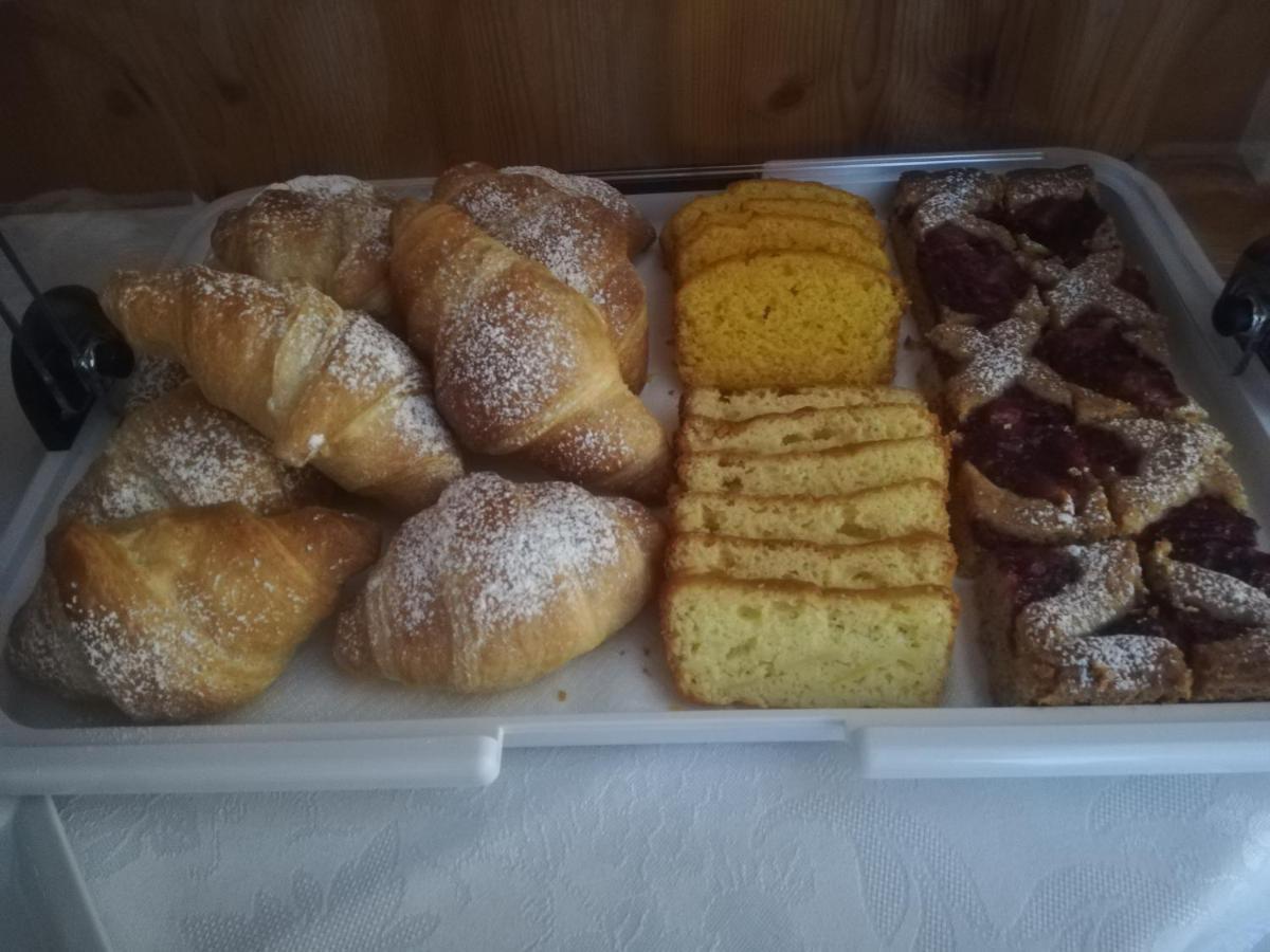 Garni Piz Da L'Ander Hotell Corvara Exteriör bild